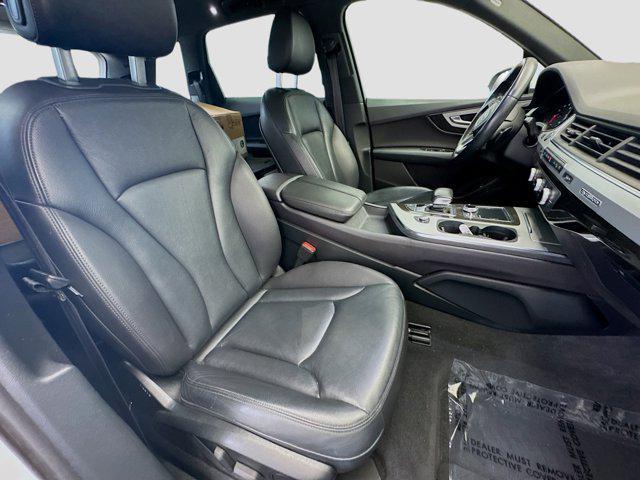 used 2019 Audi Q7 car, priced at $17,999