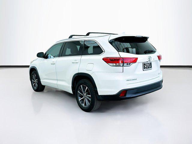 used 2018 Toyota Highlander car, priced at $25,188