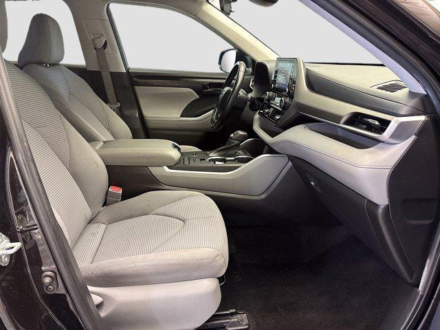 used 2021 Toyota Highlander car, priced at $26,311