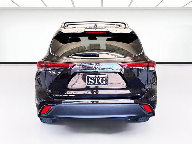 used 2021 Toyota Highlander car, priced at $26,311