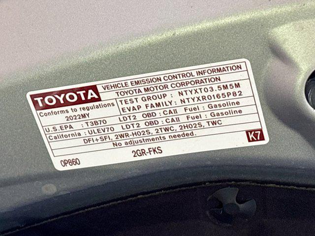 used 2022 Toyota Highlander car, priced at $30,488