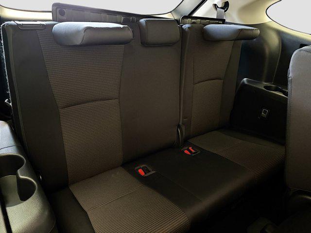used 2022 Toyota Highlander car, priced at $30,488