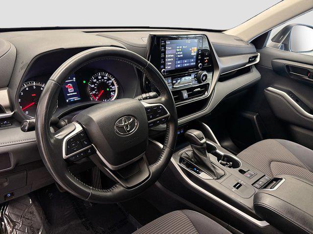 used 2022 Toyota Highlander car, priced at $30,488