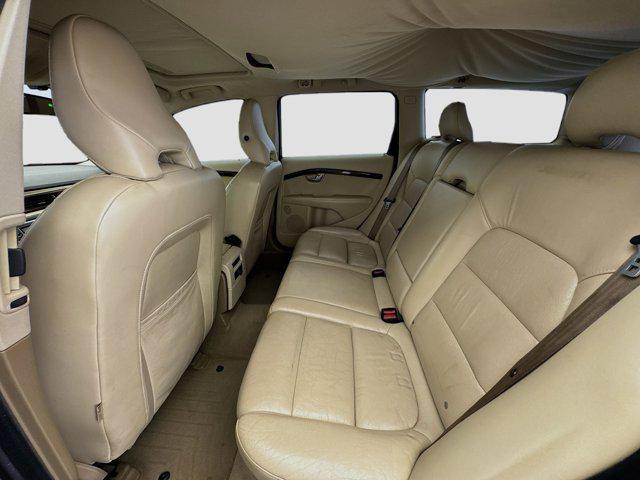 used 2009 Volvo V70 car