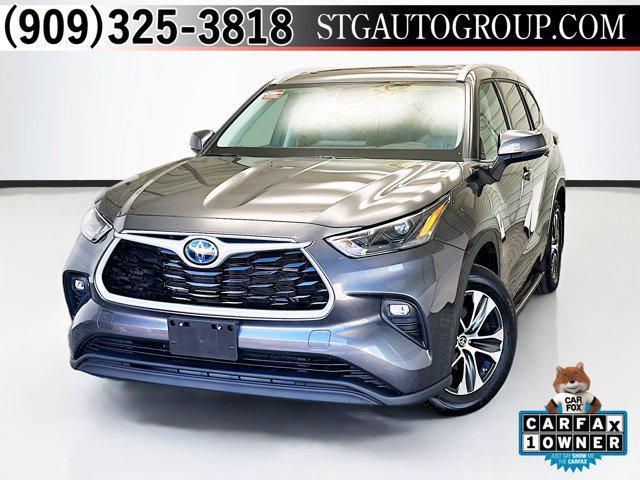 used 2022 Toyota Highlander Hybrid car, priced at $42,388