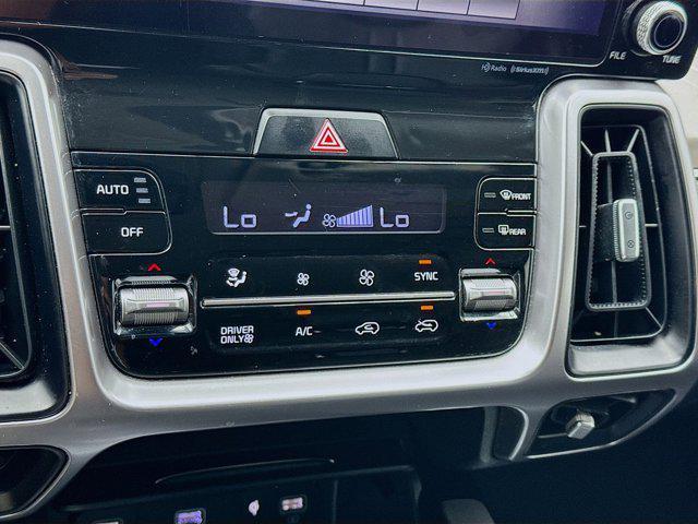 used 2022 Kia Sorento Hybrid car, priced at $19,688