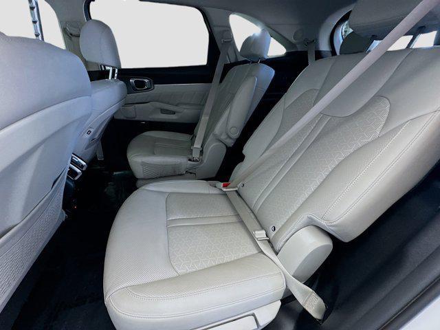 used 2023 Kia Sorento Hybrid car, priced at $29,777