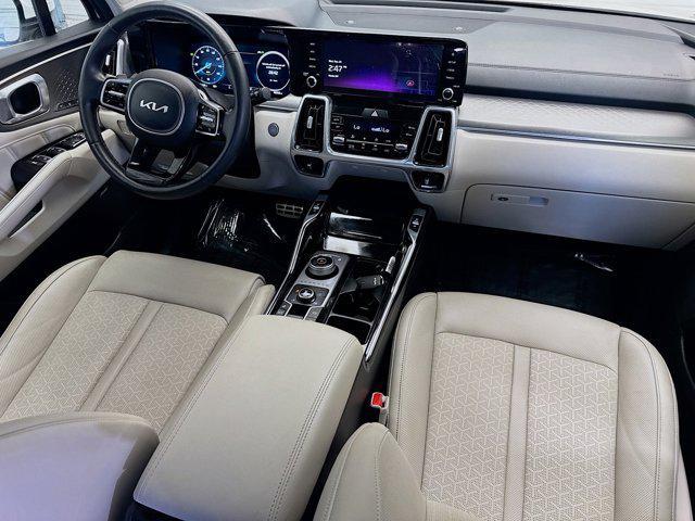 used 2023 Kia Sorento Hybrid car, priced at $29,777