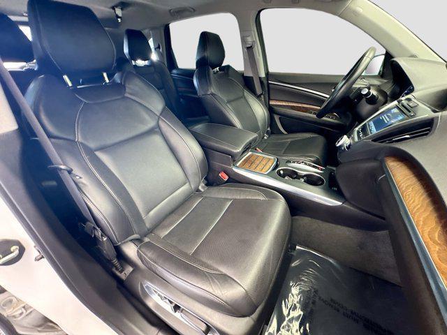 used 2020 Acura MDX car, priced at $28,877