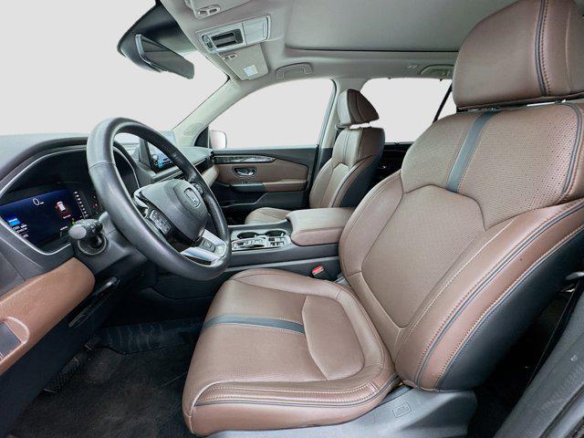 used 2023 Honda Pilot car, priced at $42,888