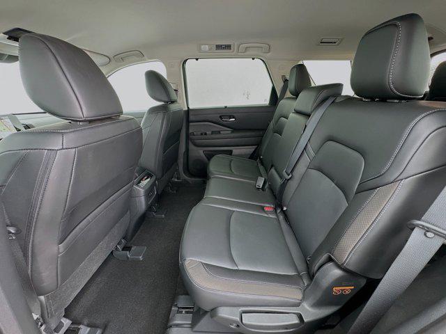 used 2023 Nissan Pathfinder car, priced at $29,999