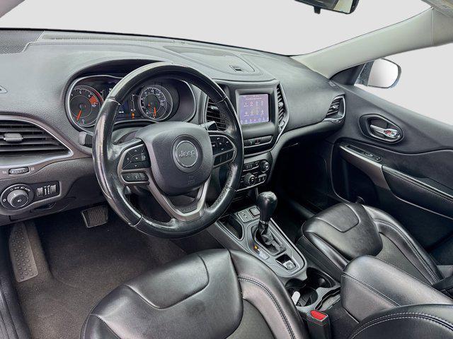 used 2019 Jeep Cherokee car, priced at $15,677