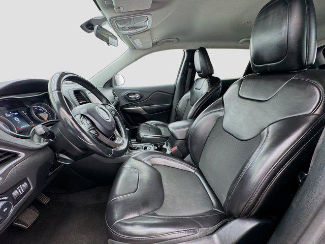 used 2019 Jeep Cherokee car, priced at $15,677