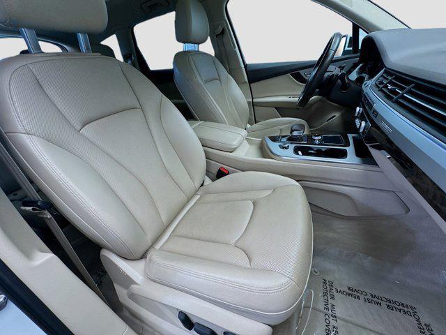 used 2019 Audi Q7 car, priced at $21,999