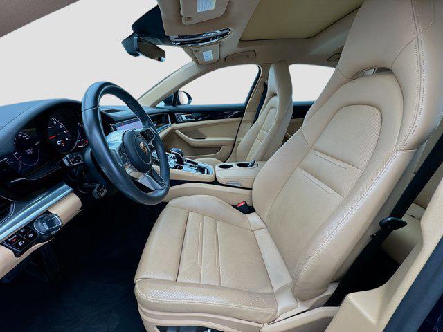 used 2019 Porsche Panamera car