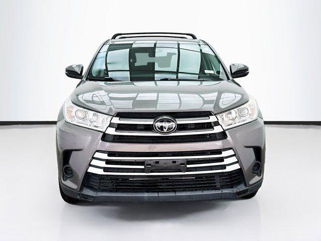 used 2018 Toyota Highlander car, priced at $23,199