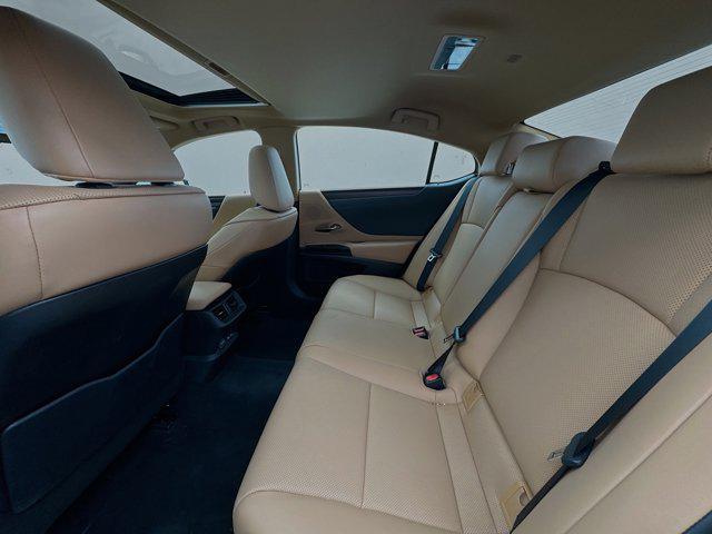 used 2023 Lexus ES 350 car, priced at $38,688