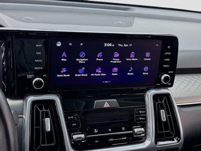 used 2023 Kia Sorento car, priced at $32,998