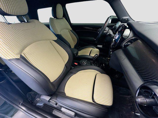 used 2023 MINI Hardtop car, priced at $21,440