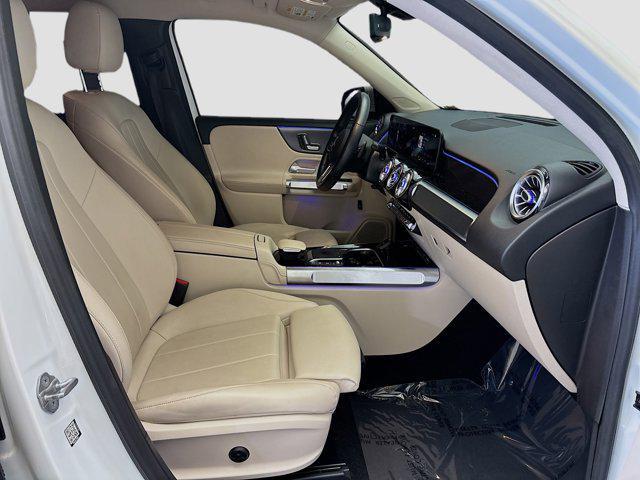 used 2021 Mercedes-Benz GLB 250 car, priced at $25,288