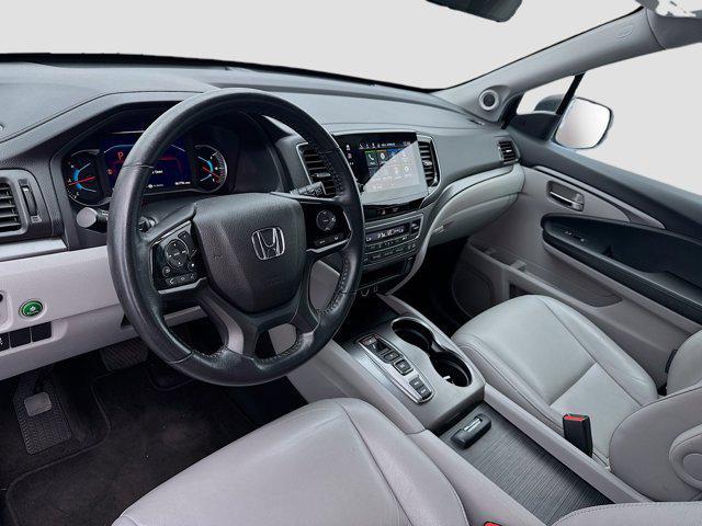 used 2021 Honda Pilot car, priced at $25,380