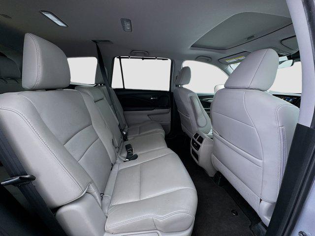 used 2021 Honda Pilot car, priced at $25,380