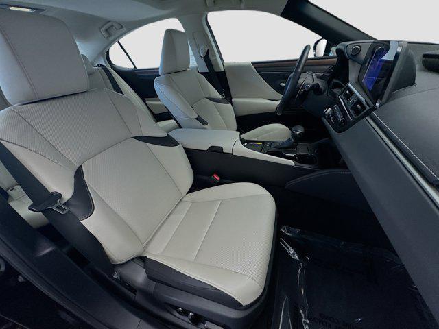 used 2024 Lexus ES 300h car, priced at $43,998