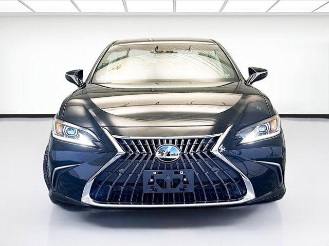 used 2024 Lexus ES 300h car, priced at $43,998