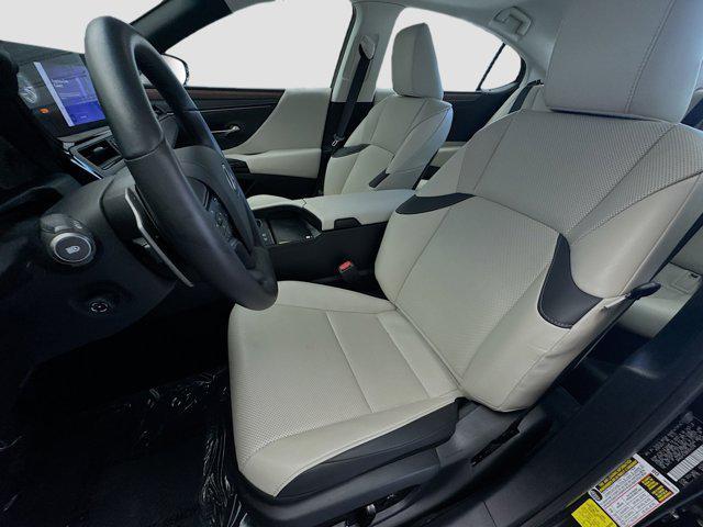 used 2024 Lexus ES 300h car, priced at $43,998