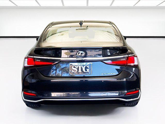 used 2024 Lexus ES 300h car, priced at $43,998