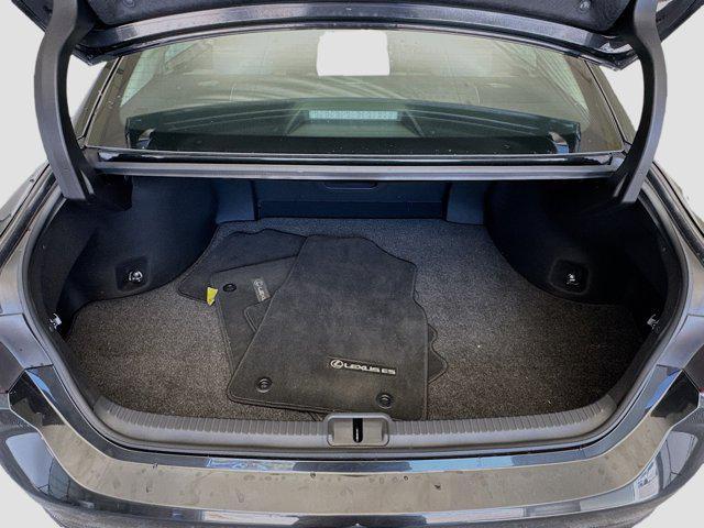 used 2024 Lexus ES 300h car, priced at $43,998