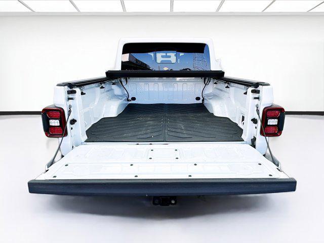 used 2021 Jeep Gladiator car, priced at $33,998
