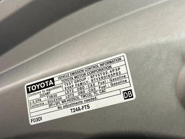 used 2024 Toyota Highlander car, priced at $39,554