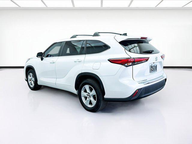 used 2023 Toyota Highlander car, priced at $31,688