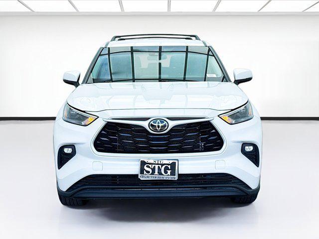 used 2023 Toyota Highlander car, priced at $31,688