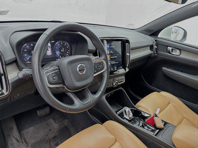 used 2019 Volvo XC40 car, priced at $24,998