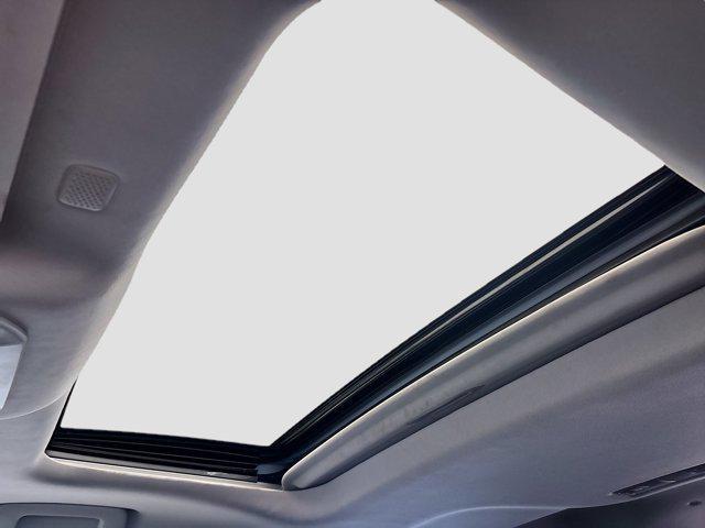 used 2022 Toyota Highlander car, priced at $34,288