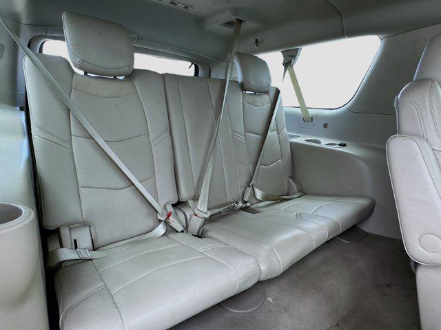 used 2020 Cadillac Escalade ESV car, priced at $33,595