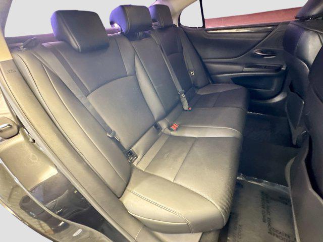 used 2021 Lexus ES 350 car, priced at $30,999
