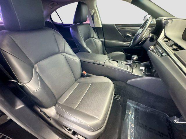 used 2021 Lexus ES 350 car, priced at $30,999