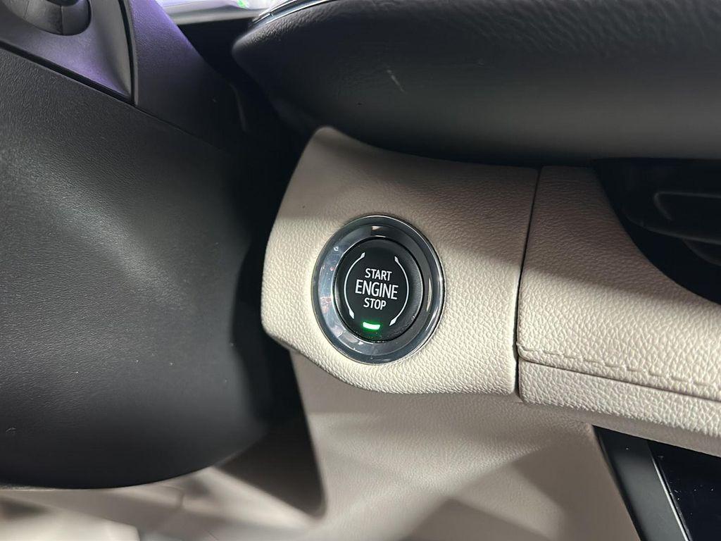 used 2022 Buick Envision car, priced at $21,576