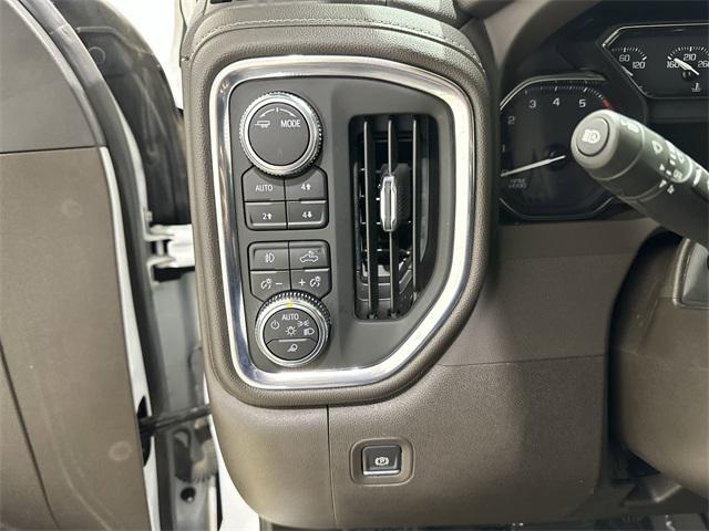 used 2022 GMC Sierra 1500 car, priced at $38,992