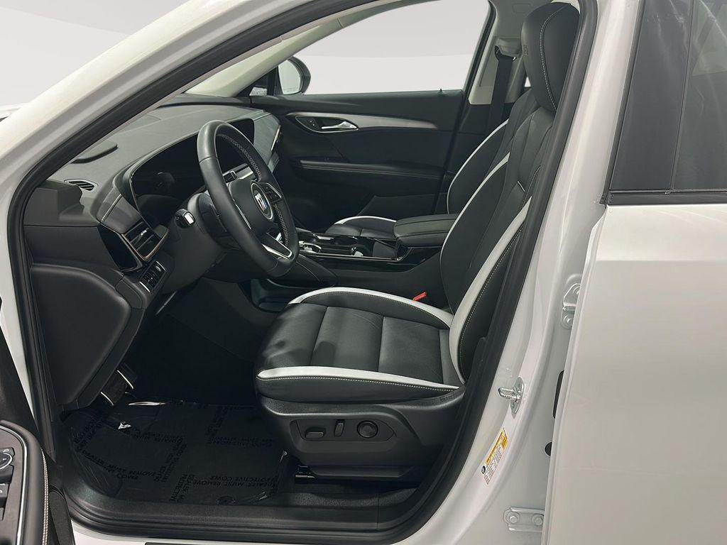 used 2025 Buick Envision car, priced at $30,444