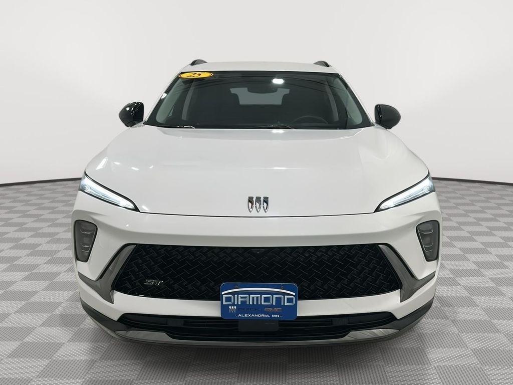 used 2025 Buick Envision car, priced at $30,444