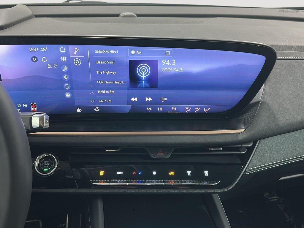 used 2025 Buick Envision car, priced at $30,444