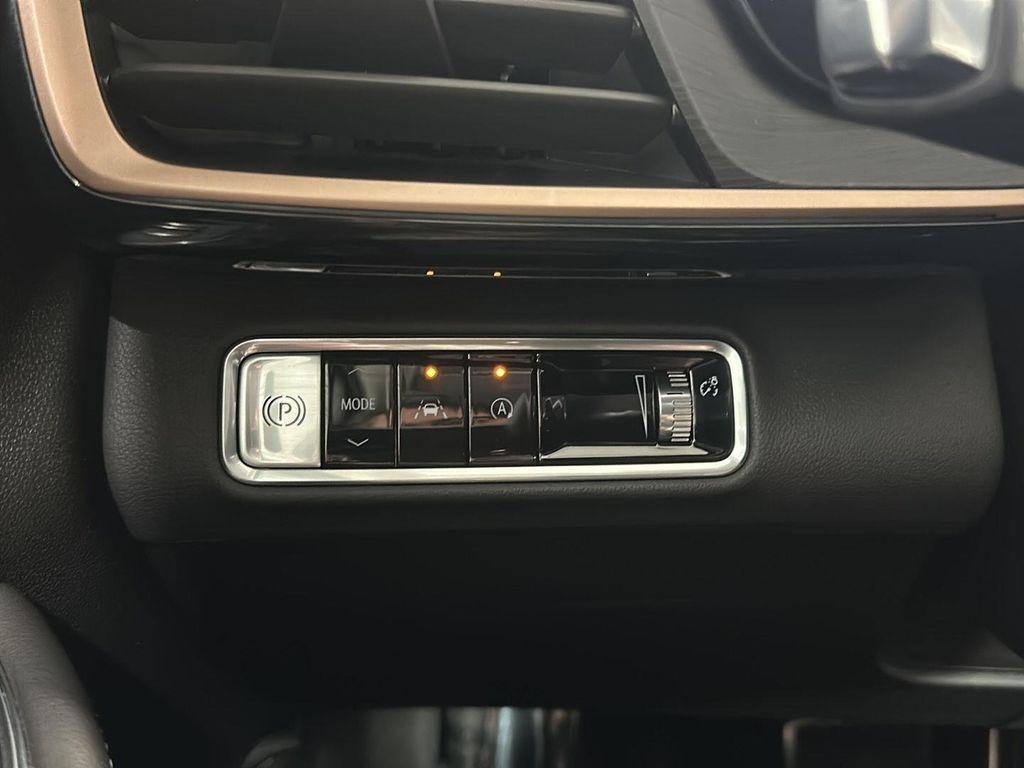 used 2025 Buick Envision car, priced at $30,444