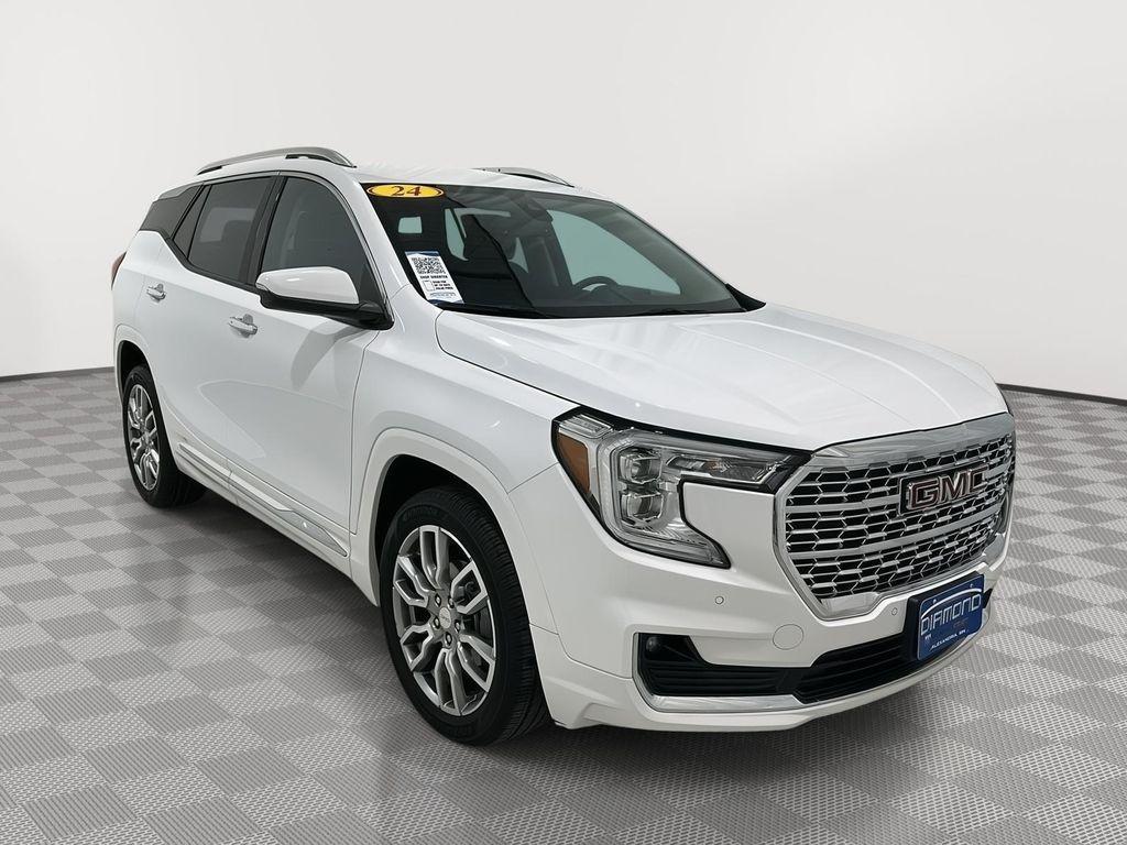used 2024 GMC Terrain car, priced at $33,204