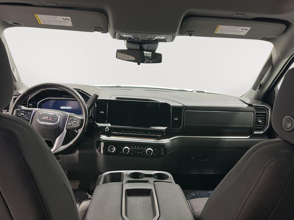 used 2022 GMC Sierra 1500 car, priced at $35,016