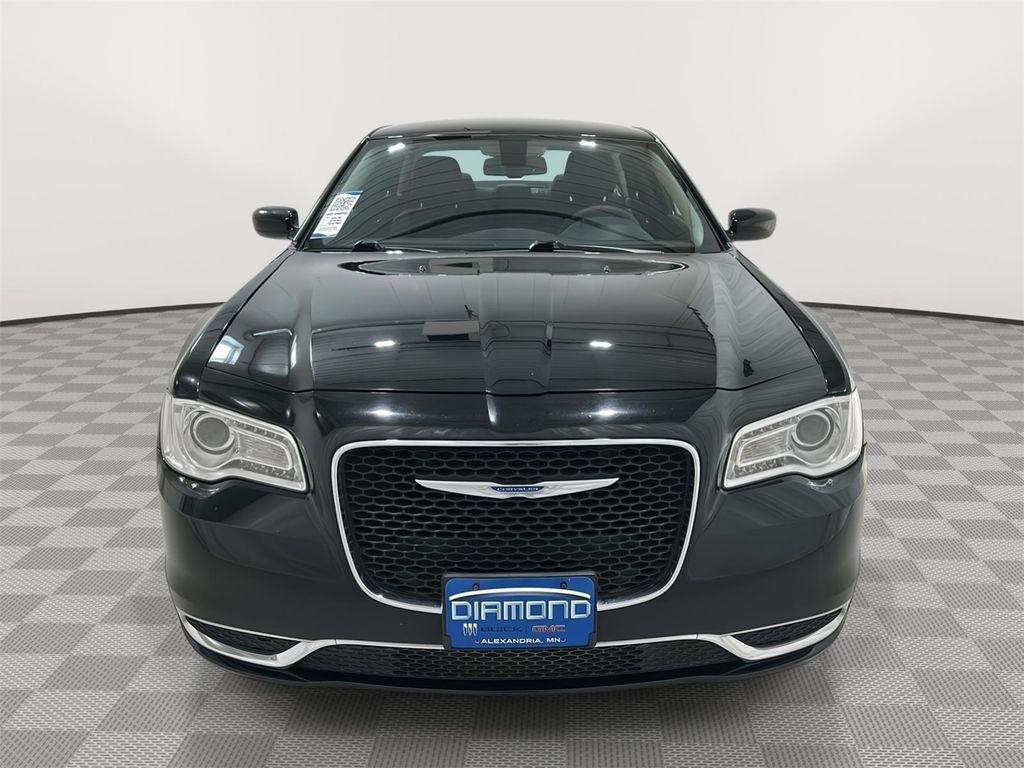 used 2022 Chrysler 300 car, priced at $21,395