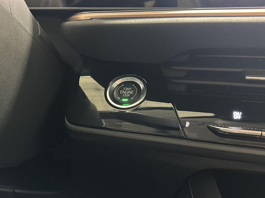 used 2025 Buick Envision car, priced at $29,383